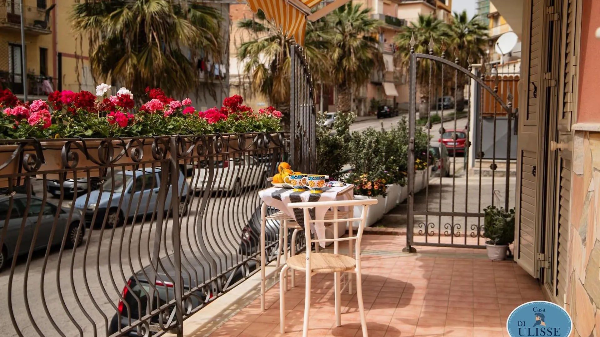 Le Dimore Di Ulisse A Gela - Casa Vacanza B&B - La Casa Di Ulisse